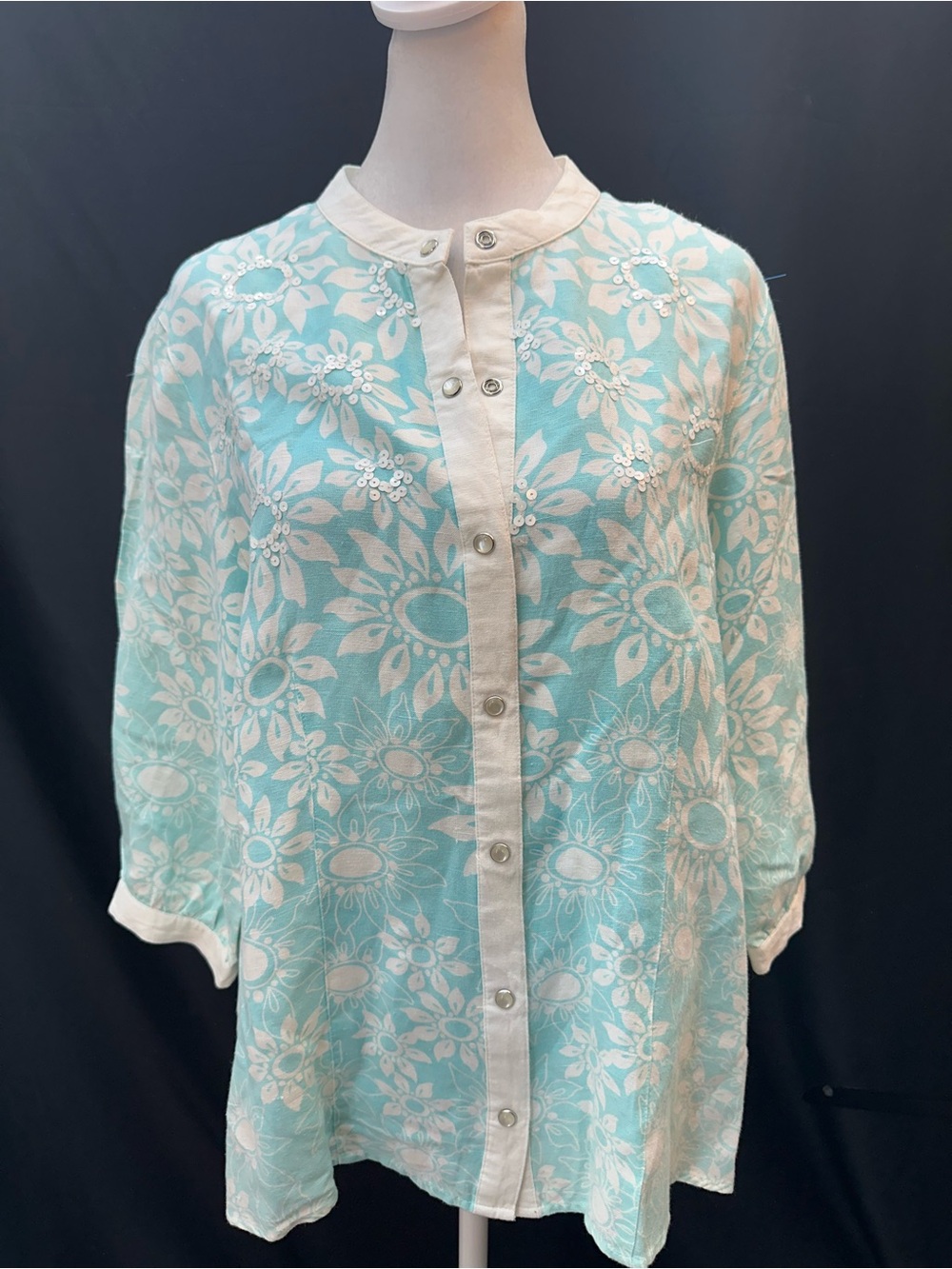 Bob Mackie Aqua and White Floral Button-Front Blouse